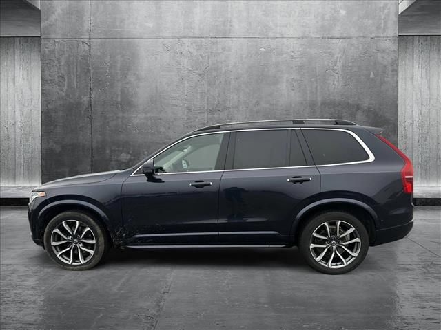 2019 Volvo XC90 Momentum