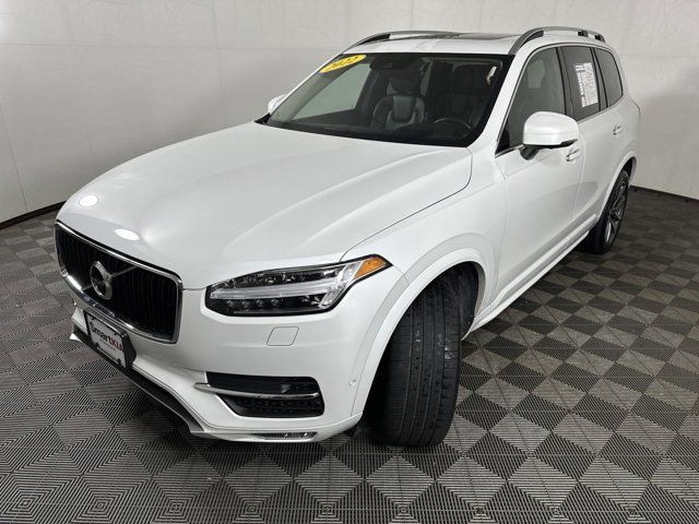 2019 Volvo XC90 Momentum