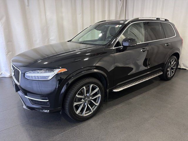 2019 Volvo XC90 Momentum