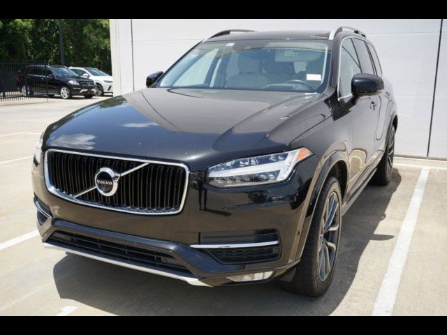 2019 Volvo XC90 Momentum