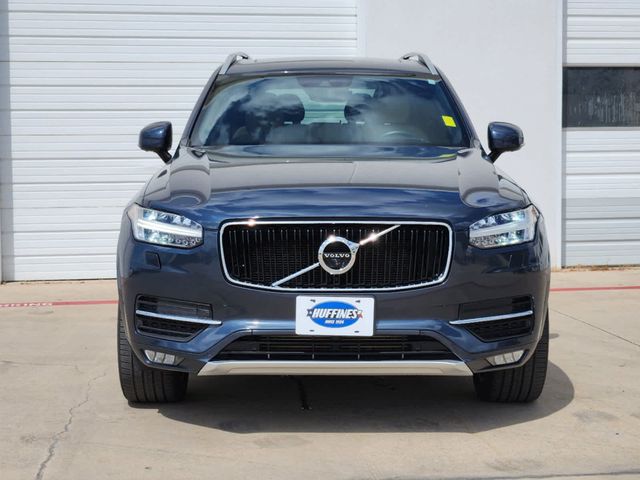 2019 Volvo XC90 Momentum