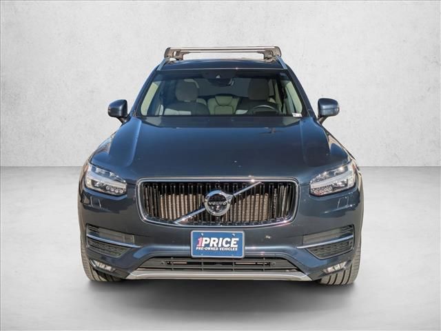 2019 Volvo XC90 Momentum