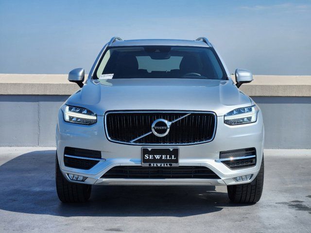 2019 Volvo XC90 Momentum