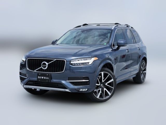 2019 Volvo XC90 Momentum
