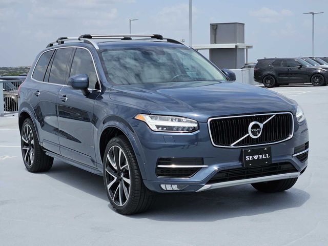 2019 Volvo XC90 Momentum