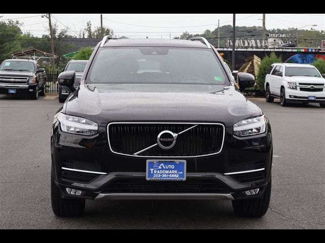 2019 Volvo XC90 Momentum
