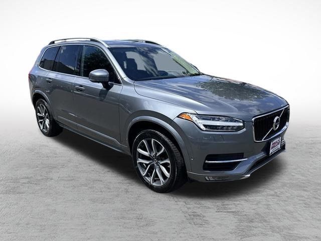 2019 Volvo XC90 Momentum