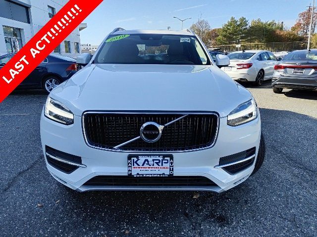 2019 Volvo XC90 Momentum