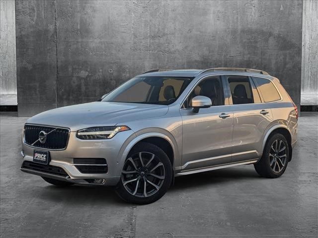 2019 Volvo XC90 Momentum