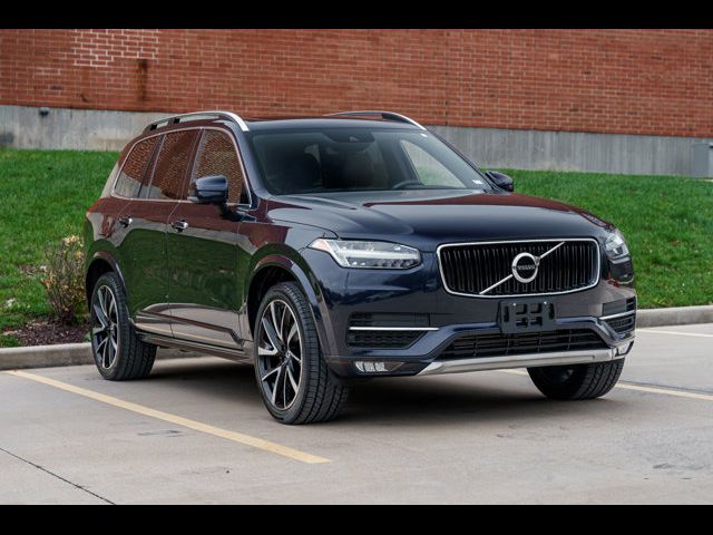 2019 Volvo XC90 Momentum