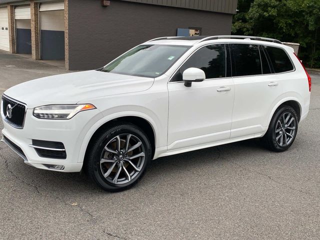 2019 Volvo XC90 Momentum