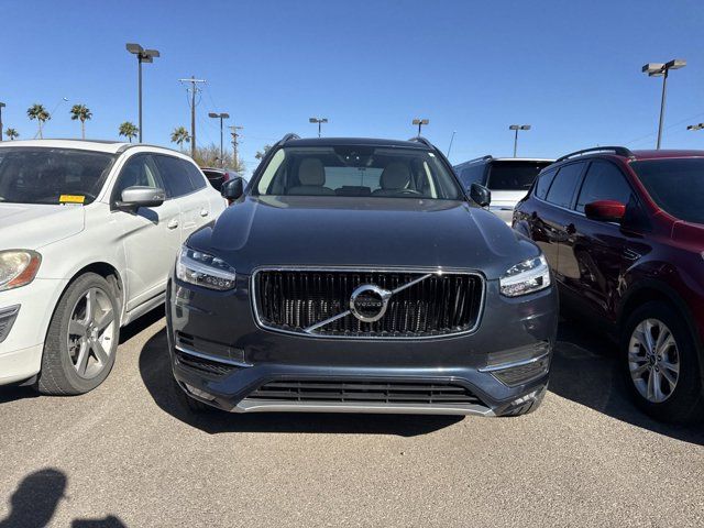 2019 Volvo XC90 Momentum