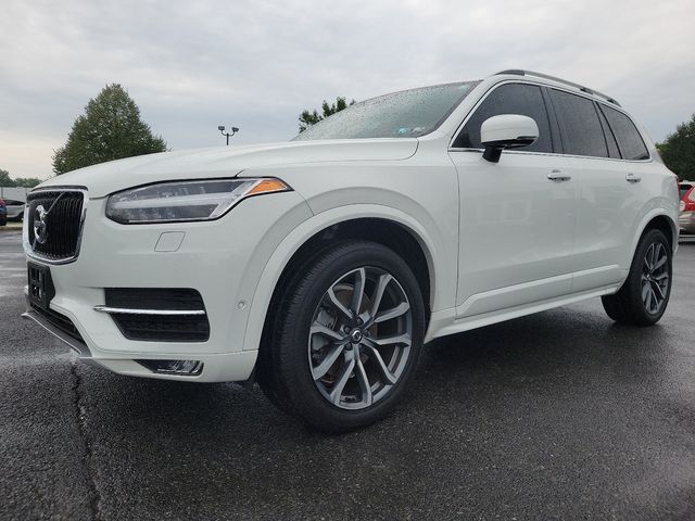 2019 Volvo XC90 Momentum