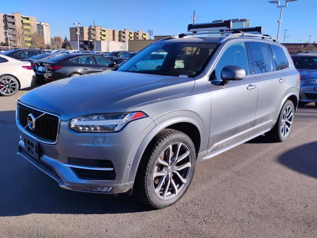 2019 Volvo XC90 Momentum