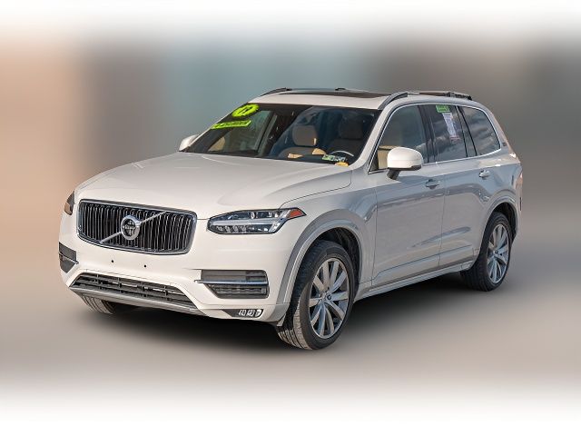 2019 Volvo XC90 Momentum