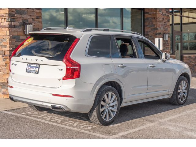 2019 Volvo XC90 Momentum