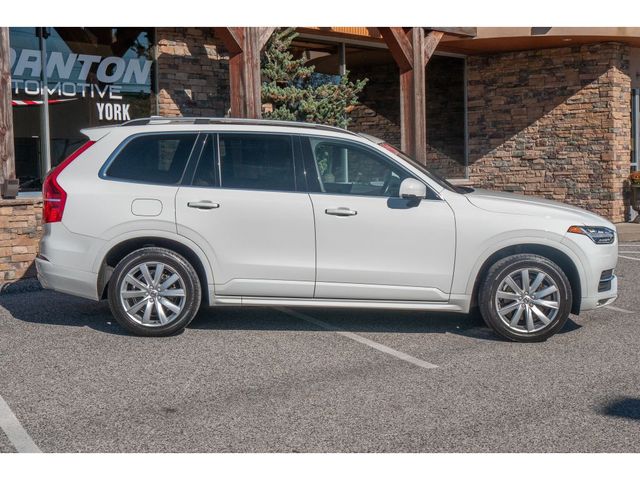 2019 Volvo XC90 Momentum