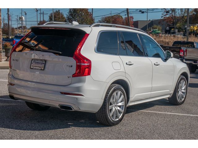 2019 Volvo XC90 Momentum