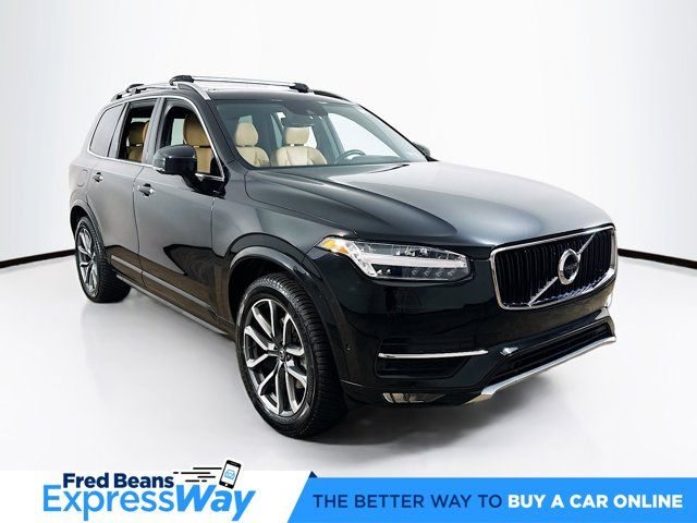 2019 Volvo XC90 Momentum