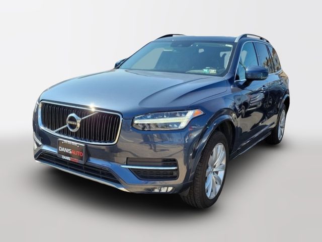 2019 Volvo XC90 Momentum