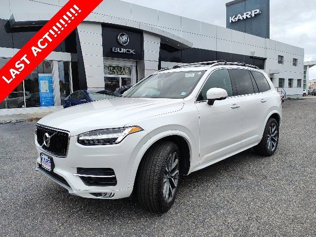 2019 Volvo XC90 Momentum