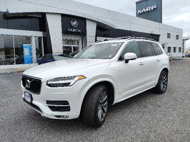 2019 Volvo XC90 Momentum