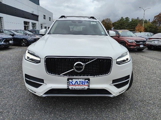 2019 Volvo XC90 Momentum