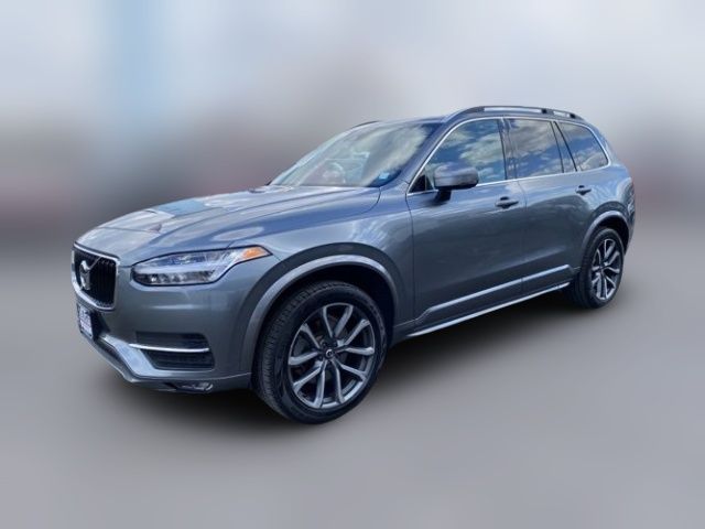 2019 Volvo XC90 Momentum