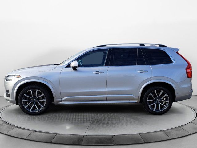 2019 Volvo XC90 Momentum