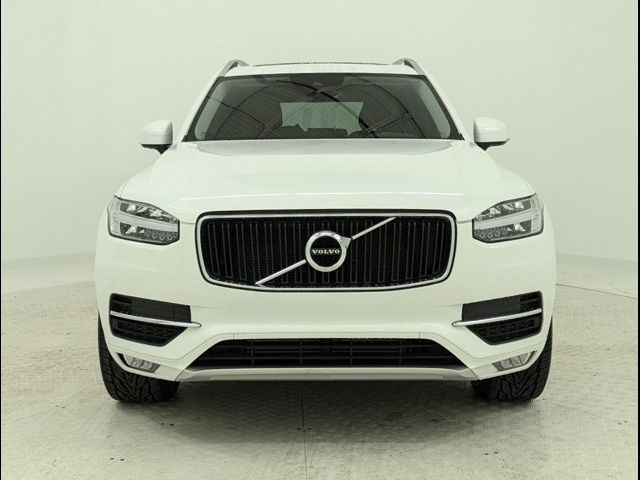 2019 Volvo XC90 Momentum