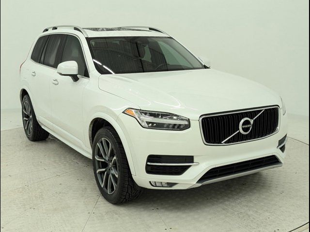 2019 Volvo XC90 Momentum