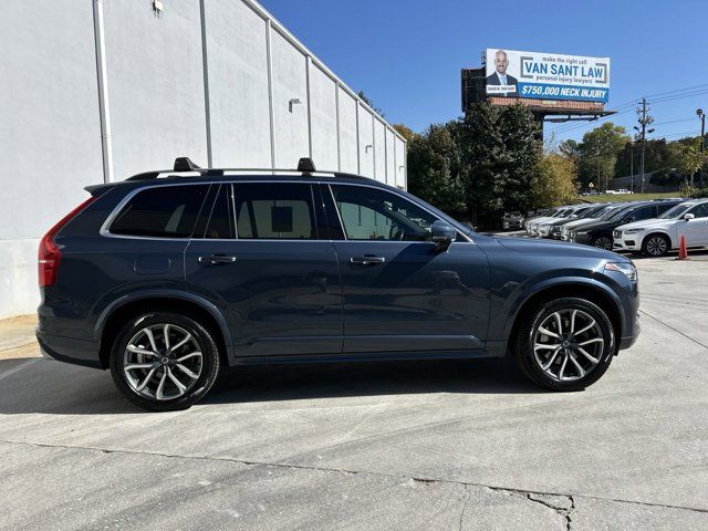 2019 Volvo XC90 Momentum