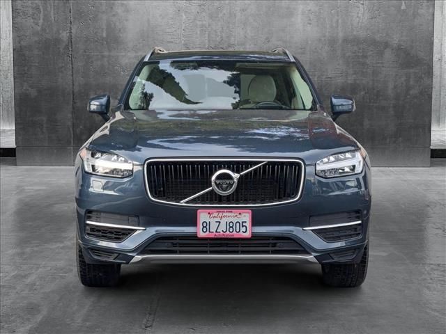 2019 Volvo XC90 Momentum