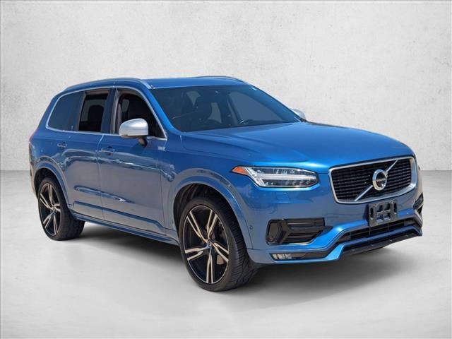 2019 Volvo XC90 R-Design