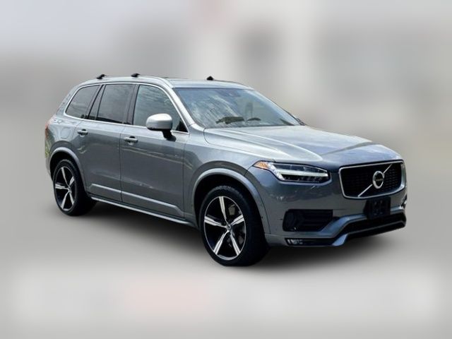 2019 Volvo XC90 R-Design