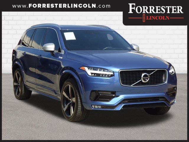 2019 Volvo XC90 R-Design