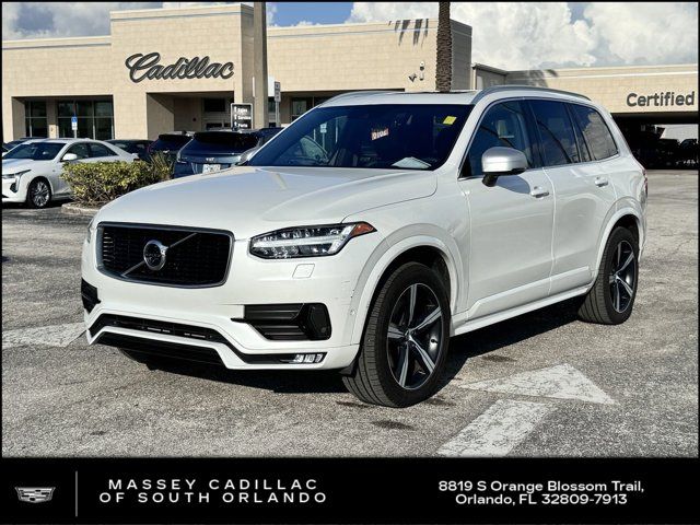 2019 Volvo XC90 R-Design