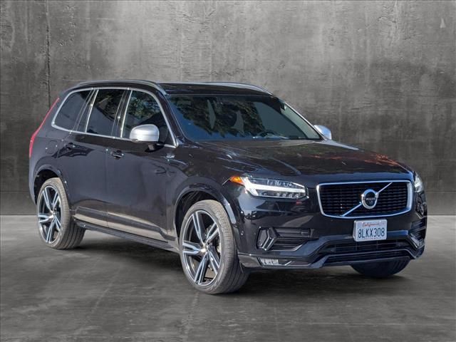 2019 Volvo XC90 R-Design