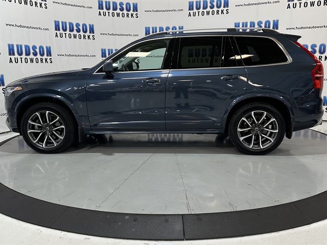 2019 Volvo XC90 Momentum