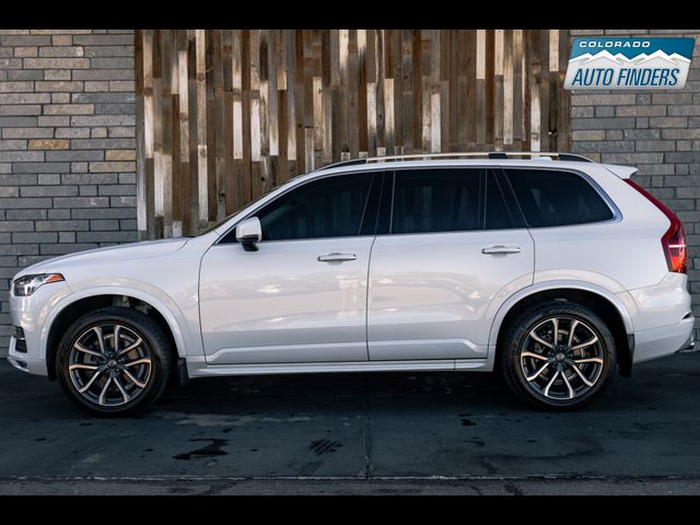 2019 Volvo XC90 Momentum