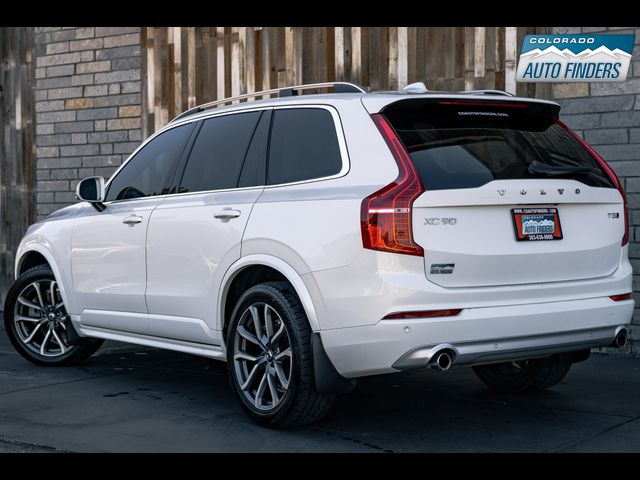 2019 Volvo XC90 Momentum