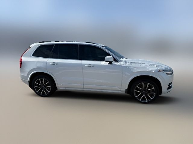 2019 Volvo XC90 Momentum