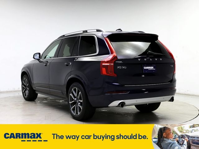 2019 Volvo XC90 Momentum