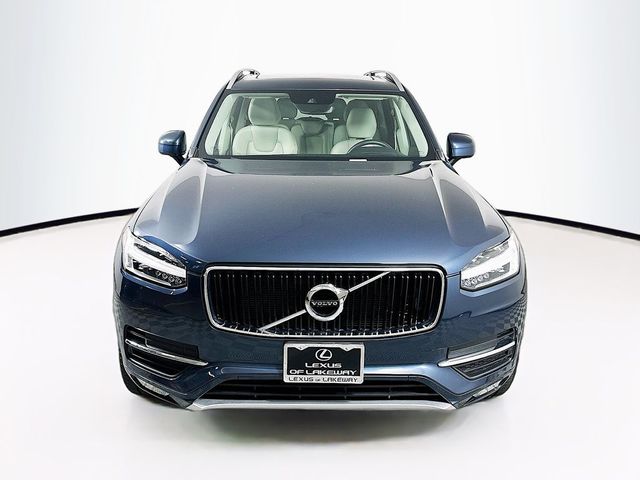 2019 Volvo XC90 Momentum