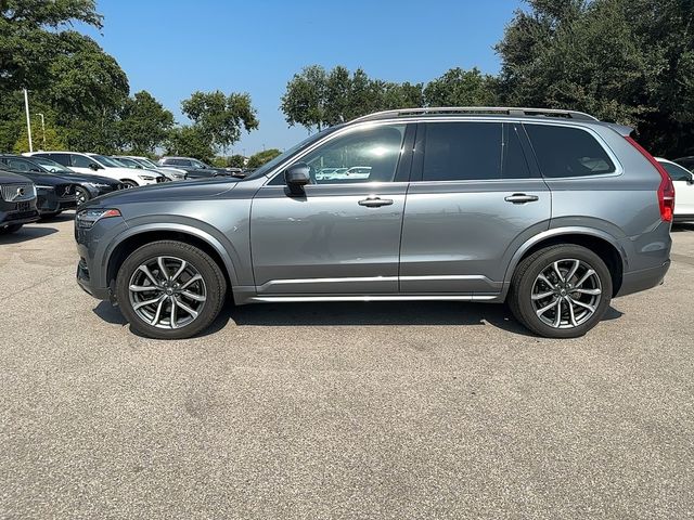 2019 Volvo XC90 Momentum