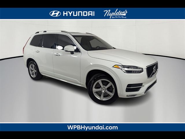 2019 Volvo XC90 Momentum