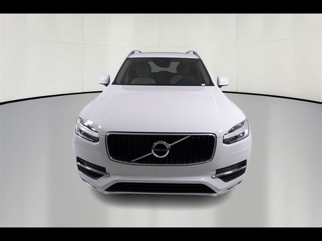 2019 Volvo XC90 Momentum