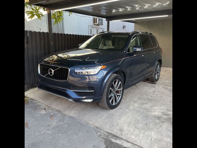 2019 Volvo XC90 Momentum