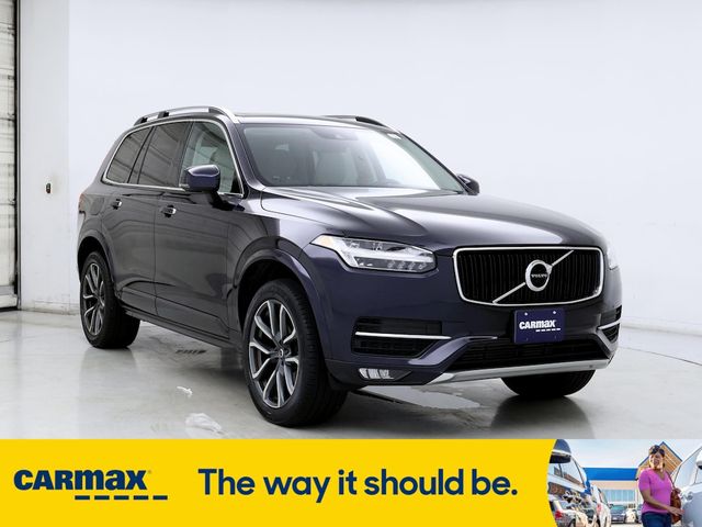 2019 Volvo XC90 Momentum