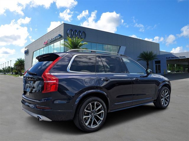 2019 Volvo XC90 Momentum